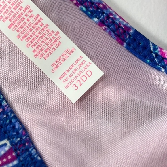 VICTORIA’S Secret Bra Sized Wrap Halter Style Underwire Bikini Top 32DD - Picture 8 of 9